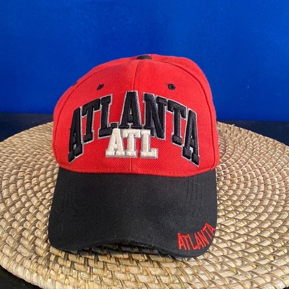 Men’s Vintage Embroidered One Cap Red and Black Atlanta Adjustable Baseball Cap - Picture 1 of 6